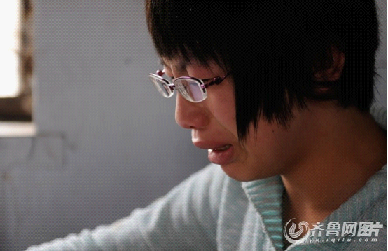 山东白血病女孩放弃治疗省钱读书